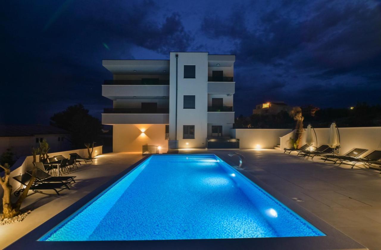 Apartmán The Eagle Novalja Exteriér fotografie
