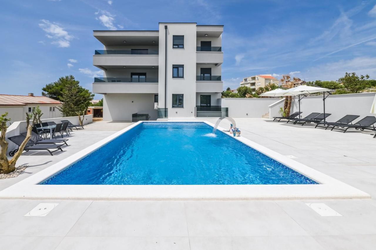 Apartmán The Eagle Novalja Exteriér fotografie