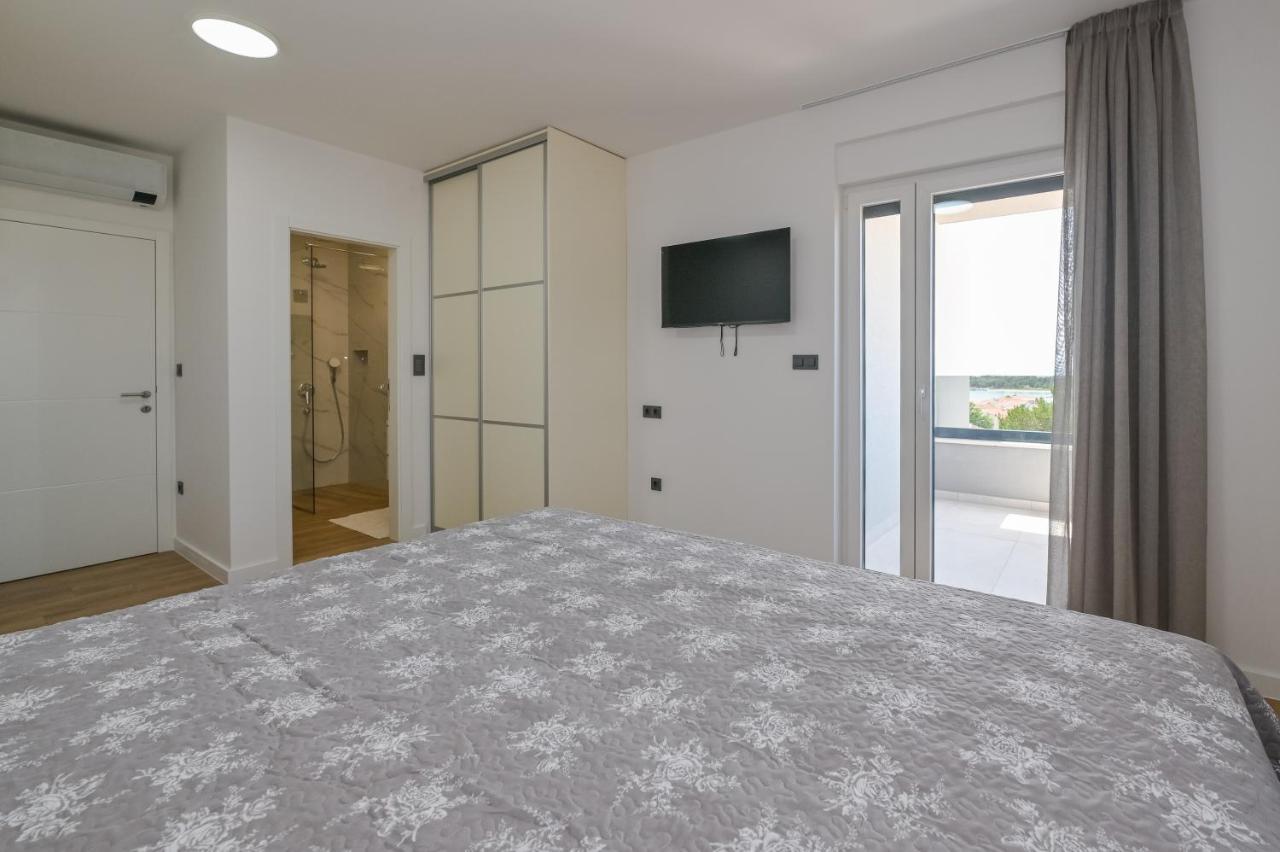 Apartmán The Eagle Novalja Exteriér fotografie